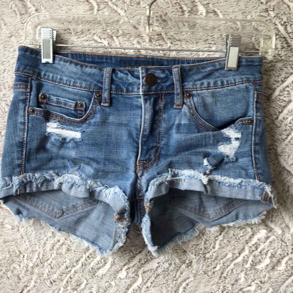 Woman’s Aeropostale jean shorts